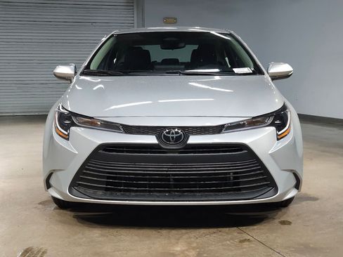 New 2026 Toyota Corolla LE image 2