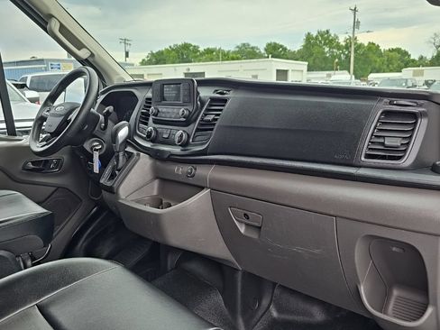 Used 2023 Ford Transit 250 148 High Roof RWD image 33