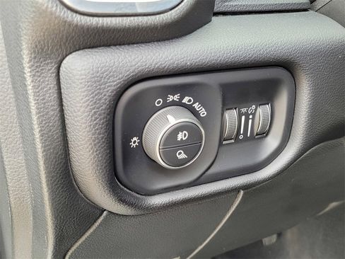 Used 2024 RAM 2500 Laramie image 17