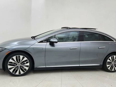 Used 2025 Mercedes-Benz EQE 350+ Sedan image 3