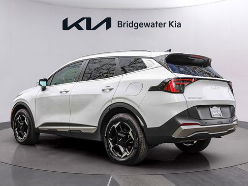 Certified 2026 Kia Sportage EX AWD/4WD image 5