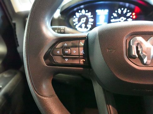 Used 2023 RAM ProMaster 2500 FWD image 9