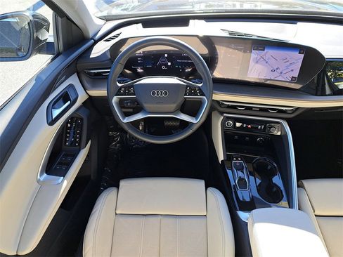 Certified 2025 Audi Q5 Premium Plus w/ Premium Plus image 23