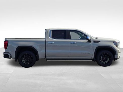 New 2026 GMC Sierra 1500 Denali w/ Denali Reserve Package AWD/4WD image 6