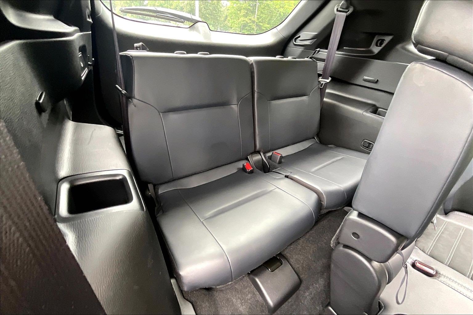 Used 2025 Mitsubishi Outlander SE FWD image 26