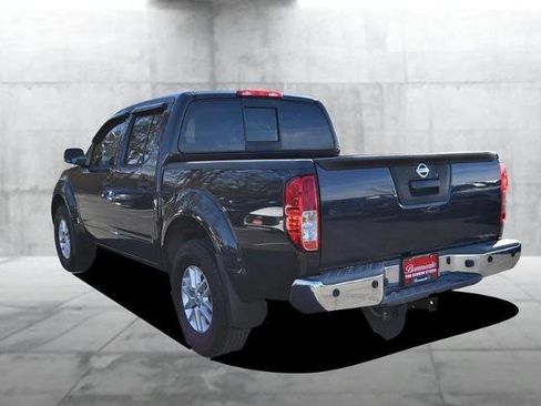 Used 2015 Nissan Frontier SV w/ SV Value Truck Package image 8