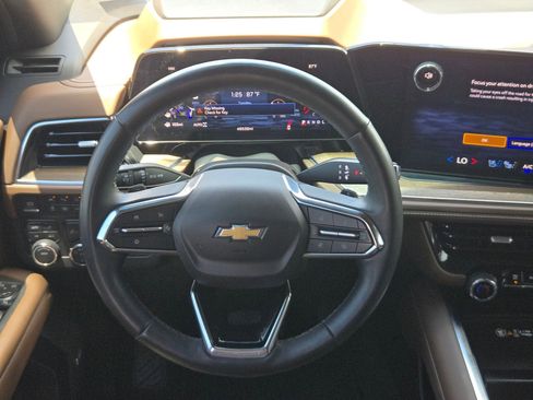 Certified 2025 Chevrolet Tahoe High Country AWD/4WD image 19