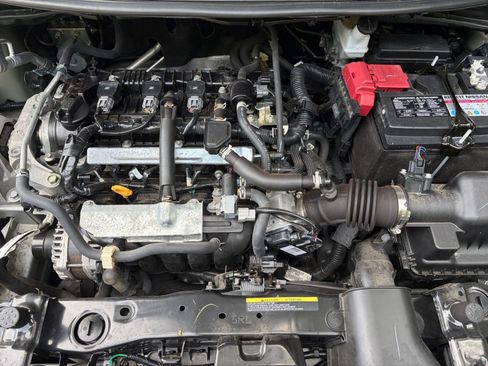 Used 2025 Nissan Versa SV FWD image 25
