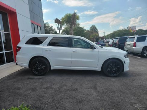 Used 2018 Dodge Durango R/T w/ Blacktop Package RWD image 8