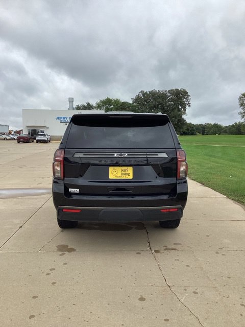 Used 2022 Chevrolet Suburban Z71 AWD/4WD image 4