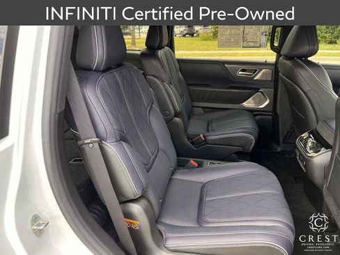 Certified 2026 INFINITI QX80 4WD w/ Sport Exterior Package image 30
