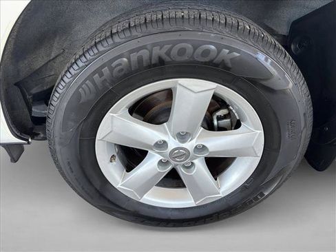 Used 2013 Nissan Rogue S w/ Special Edition Pkg AWD/4WD image 21