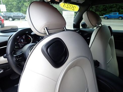 Used 2023 MINI Cooper S FWD image 16