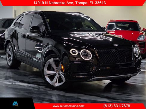 Used 2020 Bentley Bentayga Design Series AWD/4WD image 2