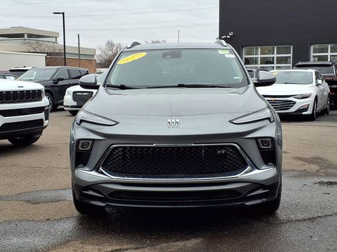 Used 2024 Buick Encore GX Sport Touring image 21