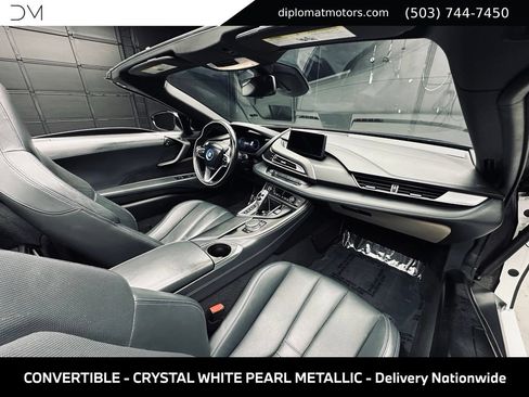 Used 2019 BMW i8 Roadster AWD/4WD image 20