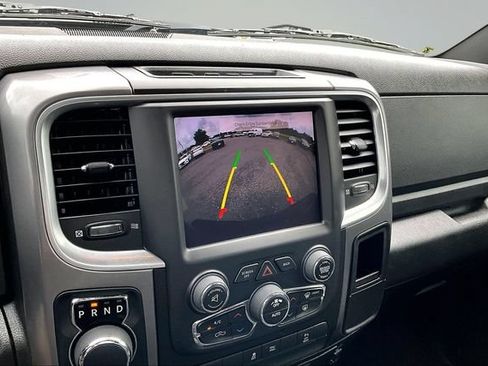 Used 2022 RAM 1500 Classic Warlock w/ Electronics Group AWD/4WD image 17