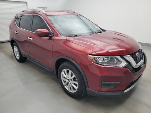Used 2018 Nissan Rogue SV FWD image 11