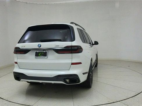 Used 2025 BMW X7 xDrive40i w/ M Sport Package image 73