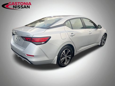 Used 2022 Nissan Sentra SV image 19