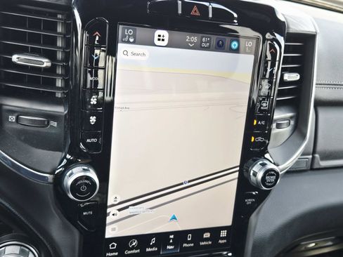 Used 2023 RAM 1500 Laramie image 29