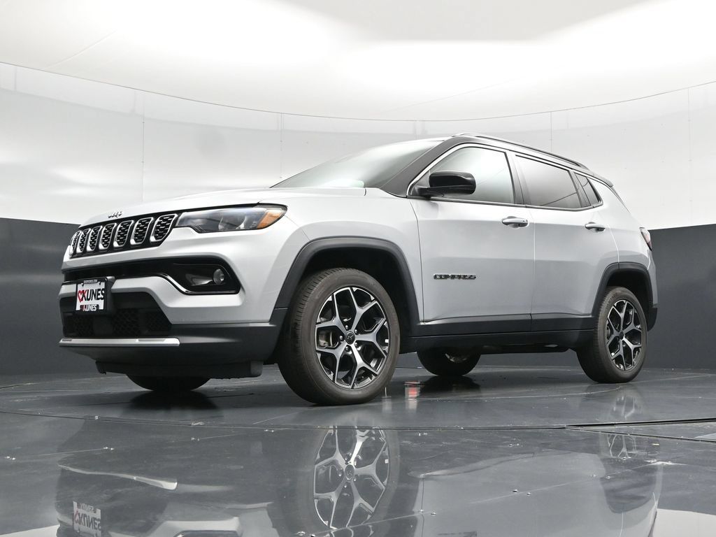 Used 2025 Jeep Compass Limited AWD/4WD image 56