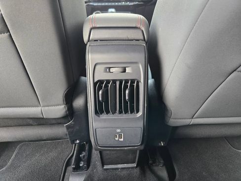 Used 2024 Dodge Hornet R/T AWD/4WD image 35