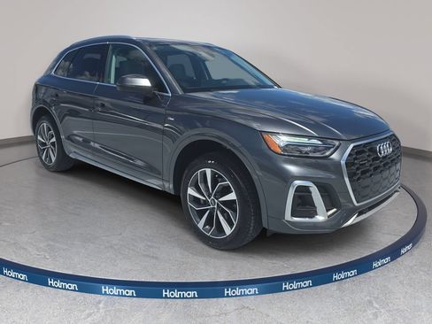 Used 2022 Audi Q5 2.0T Premium AWD/4WD image 4