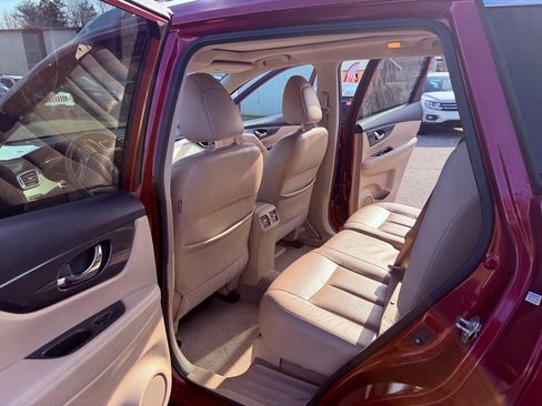 Used 2015 Nissan Rogue SL w/ SL Premium Package FWD image 24