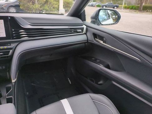 Certified 2025 Toyota Camry SE image 16