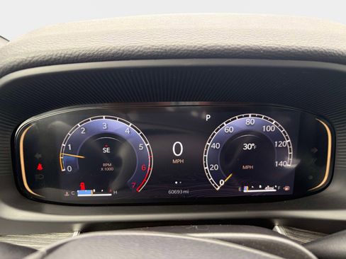 Used 2024 Jeep Wagoneer Series II image 40