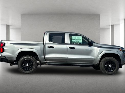 New 2026 Chevrolet Colorado LT w/ LT Convenience Package RWD image 3