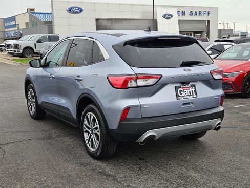 Used 2022 Ford Escape SEL image 9