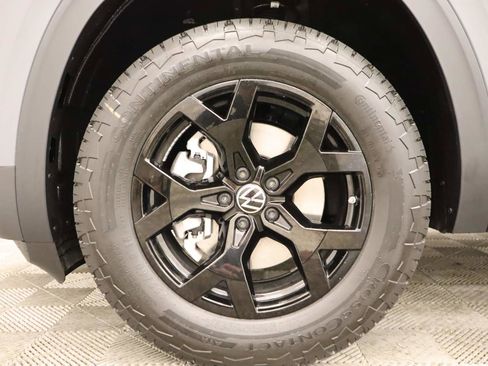 New 2026 Volkswagen Atlas Peak Edition AWD/4WD image 6