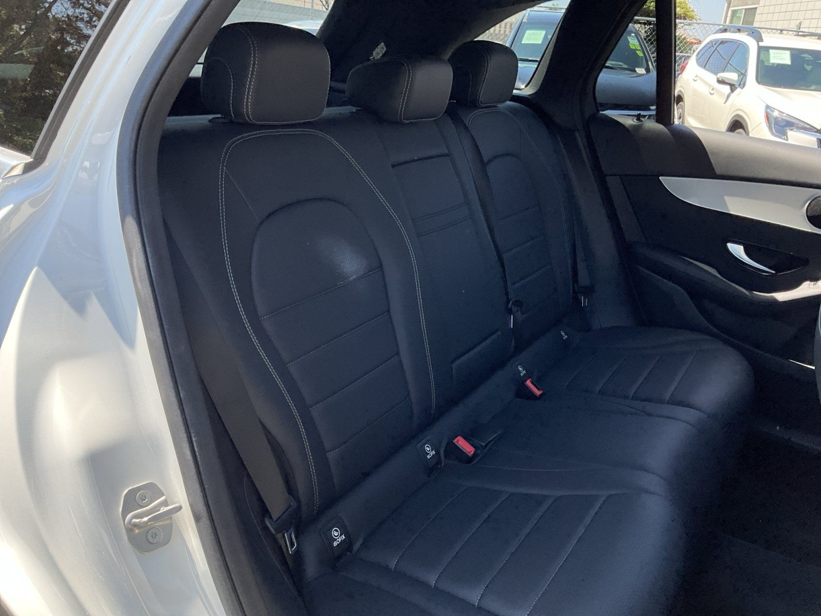 Used 2020 Mercedes-Benz GLC 300 image 19