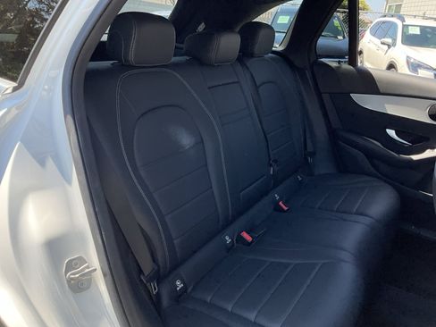 Used 2020 Mercedes-Benz GLC 300 image 19