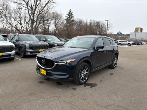 Used 2020 MAZDA CX-5 Signature image 4