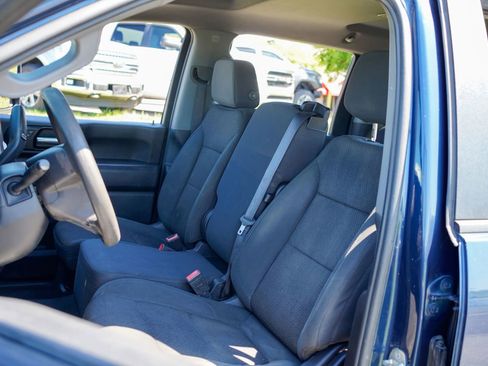 Used 2020 Chevrolet Silverado 2500 Custom w/ Custom Value Package AWD/4WD image 24