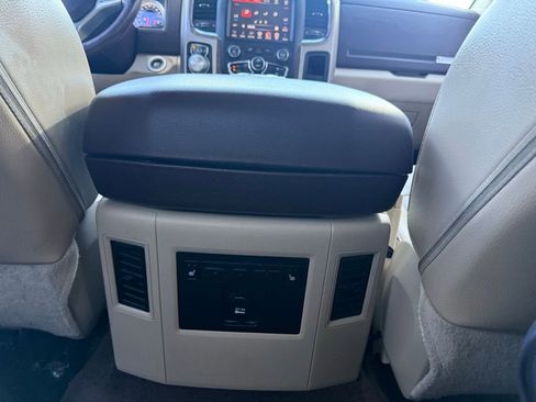 Used 2013 RAM 1500 Laramie w/ Convenience Group AWD/4WD image 13