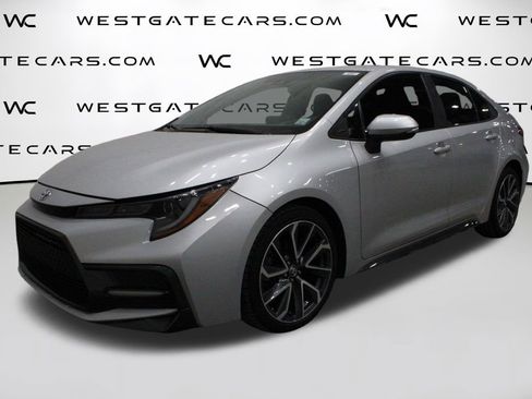 Used 2021 Toyota Corolla SE image 1