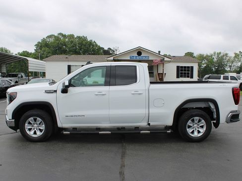 Used 2024 GMC Sierra 1500 SLE AWD/4WD image 4
