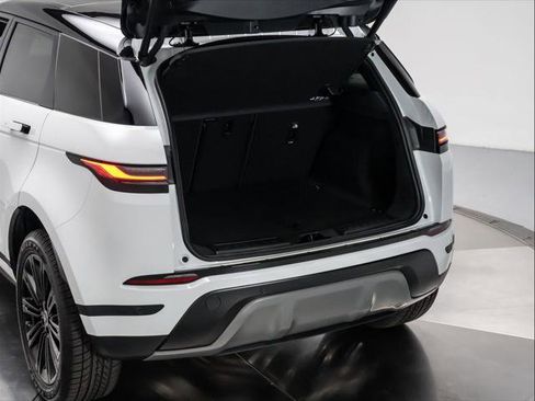 New 2026 Land Rover Range Rover Evoque S image 30