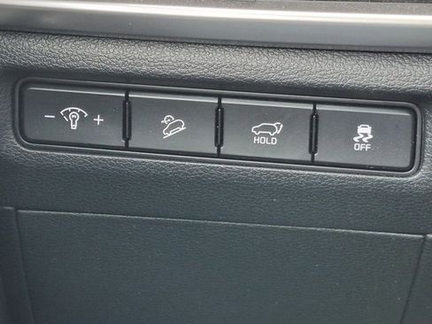 Used 2025 Kia Telluride S image 9