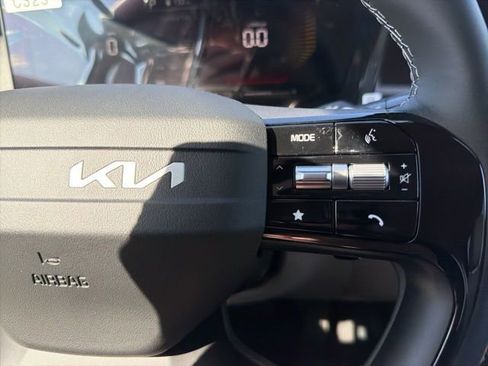 New 2026 Kia Sorento EX AWD/4WD image 22