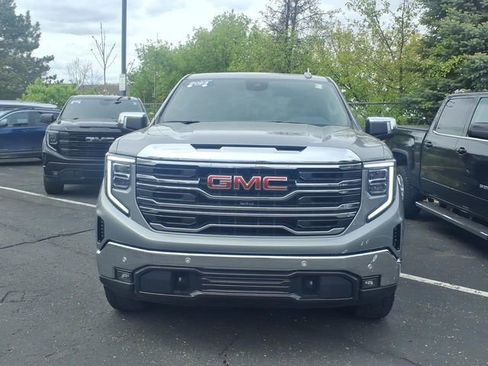 Used 2023 GMC Sierra 1500 SLT w/ SLT Premium Plus Package AWD/4WD image 2