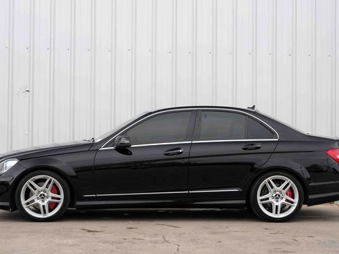 Used 2013 Mercedes-Benz C 350 Sport image 8