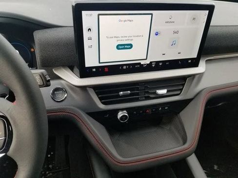 New 2026 Ford Explorer ST-Line w/ ST-Line Street Pack image 21