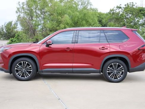 Certified 2024 Toyota Grand Highlander AWD Hybrid image 5