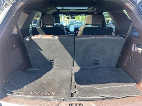 Certified 2021 Ford Explorer King Ranch w/ Premium Technology Package image 27