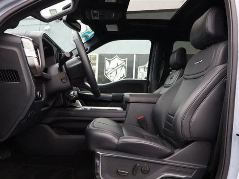 Used 2025 Ford F350 Platinum image 15